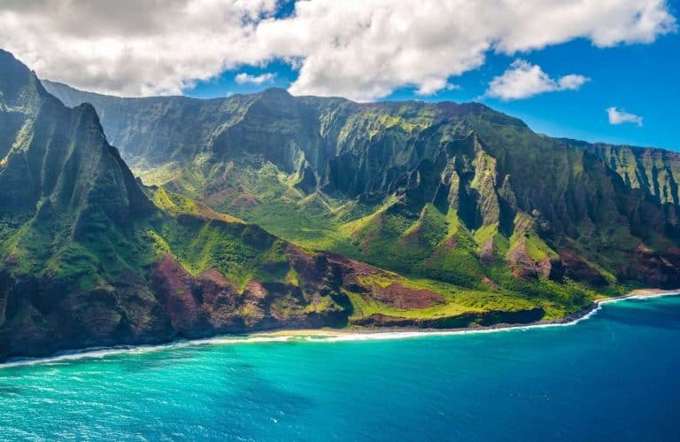 8 Dreamy Airbnbs in Hawaii for an Unforgettable Vacation