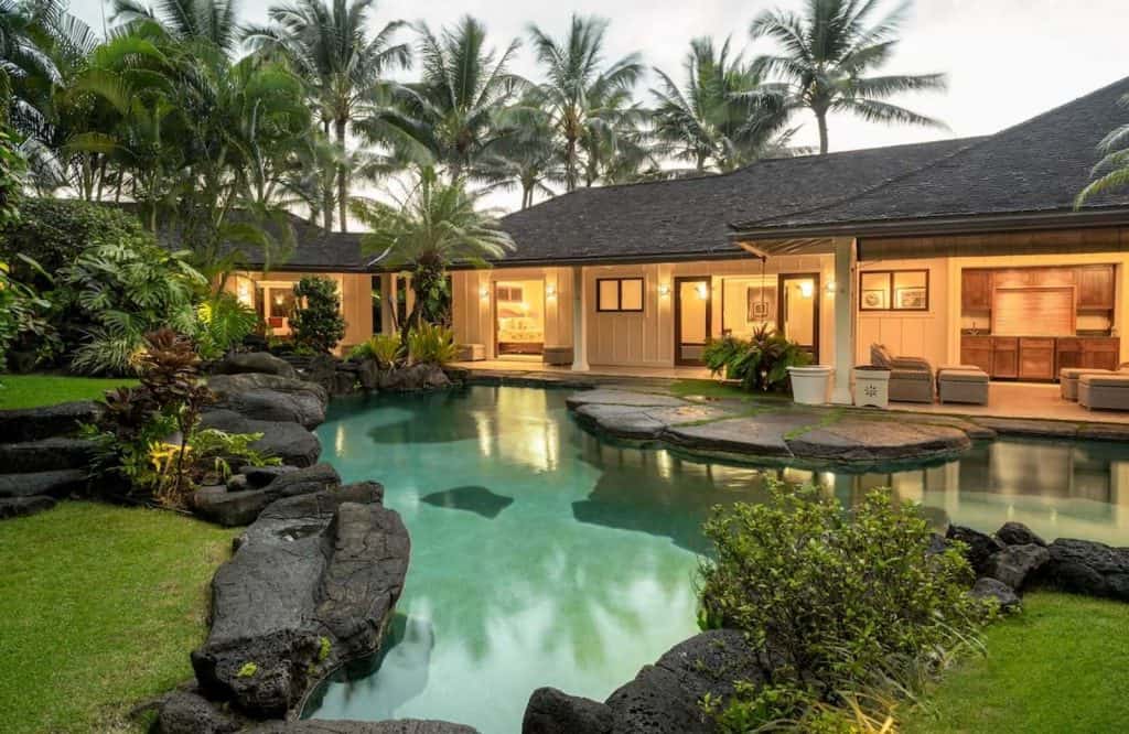 This is one of many Airbnbs in Hawaii.