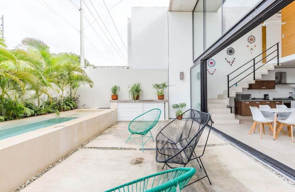 There are so many amazing Airbnbs in Cancun.