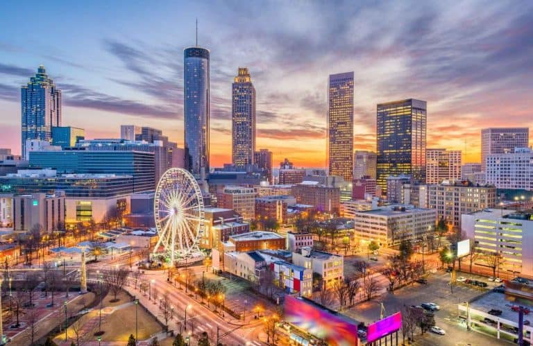 13 Fun and Romantic Things to Do in Atlanta for Couples