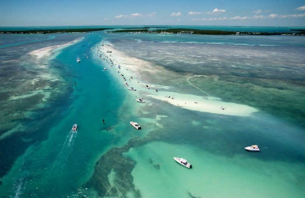 There are a few things to keep in mind for your Florida road trip.