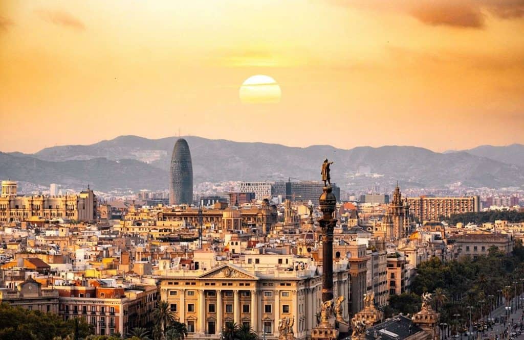 You're guaranteed to have a fun time in Barcelona in 2 days.