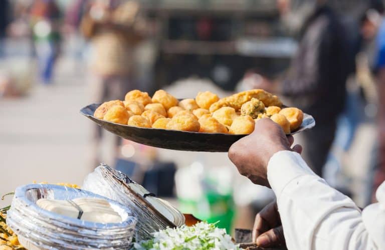 Indian Street Food: 24 Drooling Dishes to Try