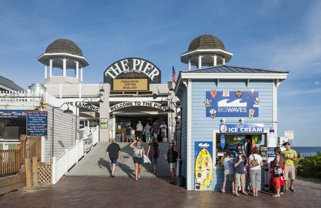 The entrance to the Old Orchard Beach Pier.